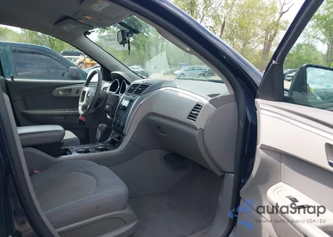 2012 Chevrolet Traverse Ls из США, поврежденный, VIN 1GNKRFED8CJ270595